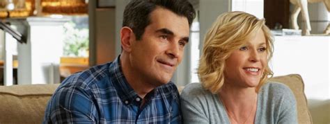 modern family season 3|phil dunphy wife.